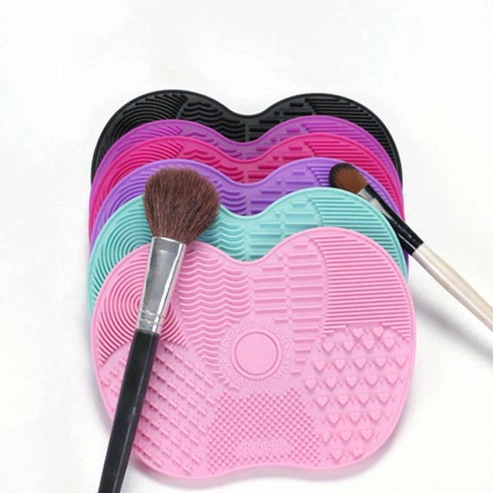 Scrubbing Pad Cosmetic Brush Cleaning Pad Silicone with Suction Cup Apple Cleaner Cleaning Scrubbing Pad Beauty Supplies